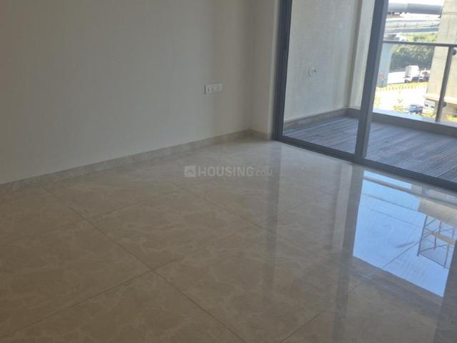 3.5 BHK Apartment in Sion for resale Mumbai. The reference number is 20329395