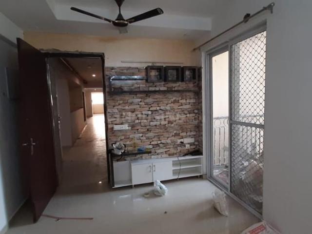 3.5 BHK Apartment in Siddharth Vihar for rent Ghaziabad. The reference number is 19901178