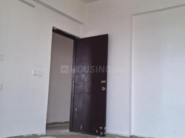 3.5 BHK Apartment in Siddharth Vihar for resale Ghaziabad. The reference number is 20352407