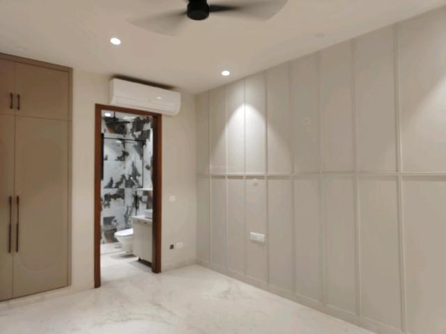 3.5 BHK Apartment in Sushant Lok Phase 1 for rent Gurgaon. The reference number is 19732891