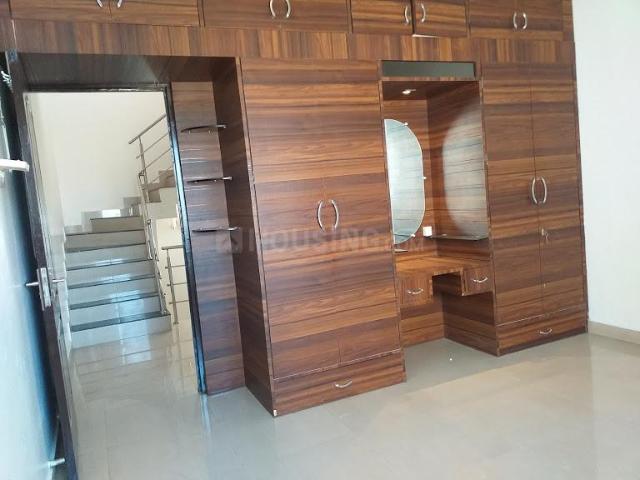 3.5 BHK Duplex in Vijay Nagar for rent Jabalpur. The reference number is 20672097