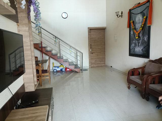 3.5 BHK Duplex in Kalwa for resale Beyond Thane. The reference number is 17738116