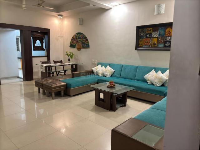 3.5 BHK Duplex in Prahlad Nagar for resale Ahmedabad. The reference number is 18021620