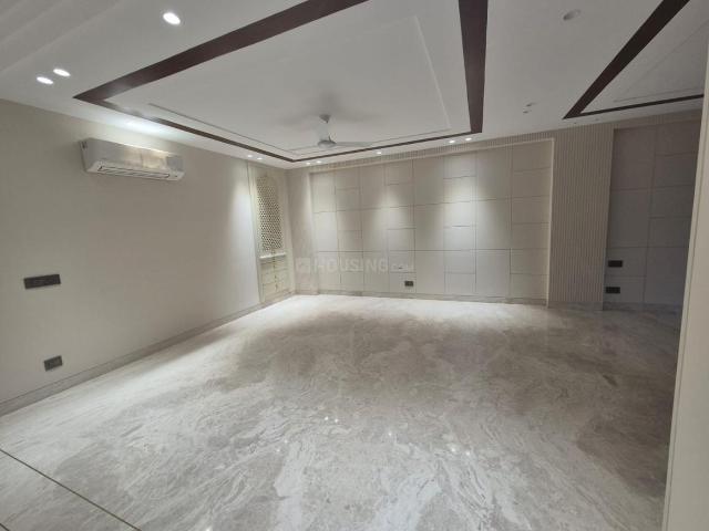3.5 BHK Independent Builder Floor in Greater Kailash I for resale New Delhi. The reference number is 18288011
