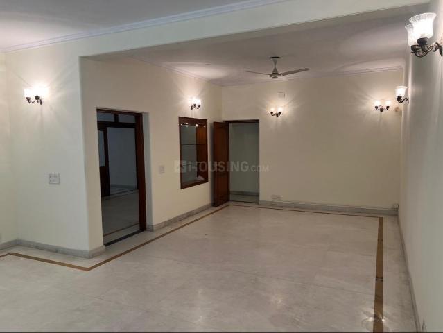 3.5 BHK Independent Builder Floor in DLF Phase 1 for rent Gurgaon. The reference number is 20499545