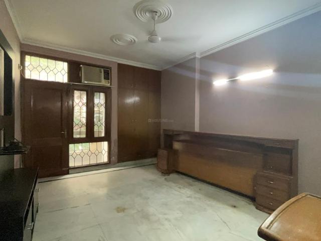 3.5 BHK Independent Builder Floor in DLF Phase 2 for rent Gurgaon. The reference number is 20959113
