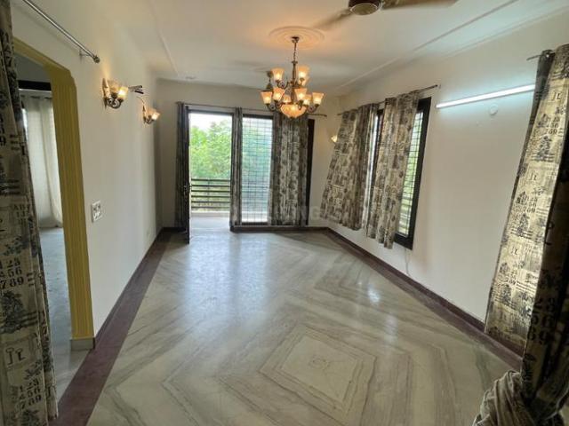 3.5 BHK Independent Builder Floor in DLF Phase 3 for rent Gurgaon. The reference number is 20219980