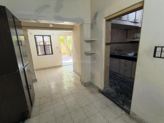 3.5 BHK Independent Builder Floor in Mayur Vihar Phase 1 for rent New Delhi. The reference number is 20270661