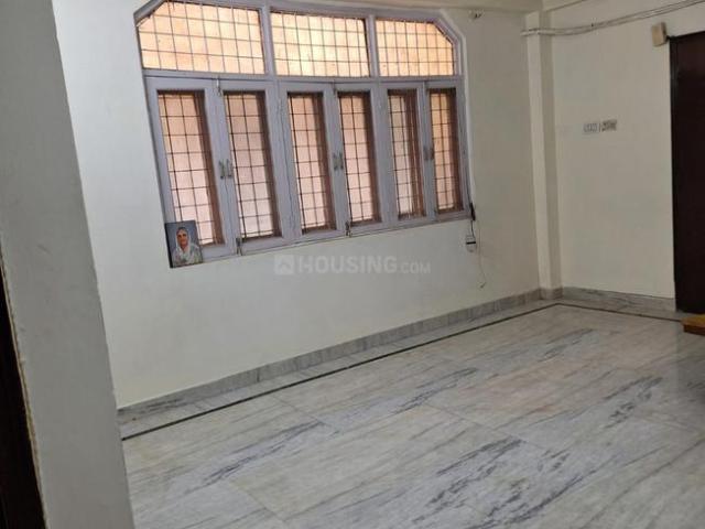 3.5 BHK Independent Builder Floor in Mukherjee Nagar for resale New Delhi. The reference number is 18198738