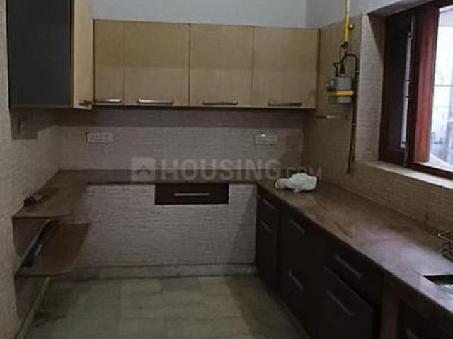 3.5 BHK Independent Builder Floor in Safdarjung Development Area for rent New Delhi. The reference number is 20985411
