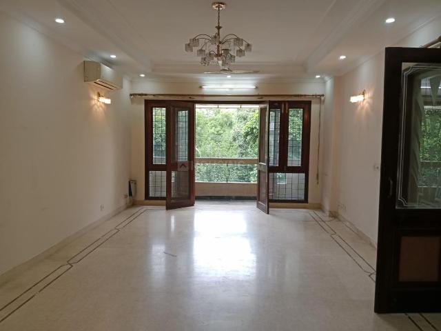 3.5 BHK Independent Builder Floor in Safdarjung Enclave for rent New Delhi. The reference number is 20596356