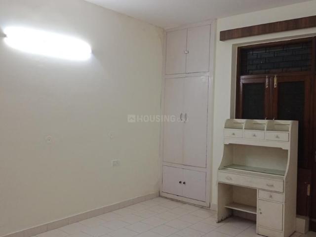 3.5 BHK Independent Builder Floor in Sector 14 for rent Gurgaon. The reference number is 19904433