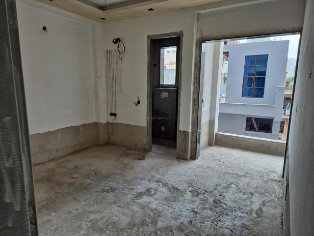 3.5 BHK Independent Builder Floor in Sector 105 for resale Gurgaon. The reference number is 19914608