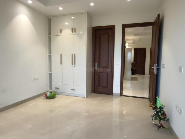 3.5 BHK Independent Builder Floor in Sector 45 for rent Gurgaon. The reference number is 20485634