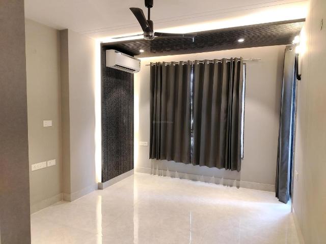 3.5 BHK Independent Builder Floor in Sector 49 for resale Gurgaon. The reference number is 18111265