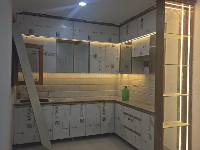 3.5 BHK Independent Builder Floor in Sector 49 for resale Noida. The reference number is 18777276