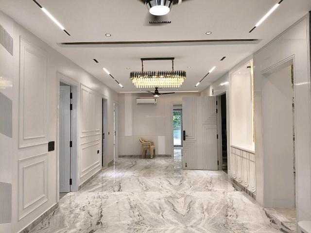 3.5 BHK Independent Builder Floor in Sector 41 for resale Gurgaon. The reference number is 20175224