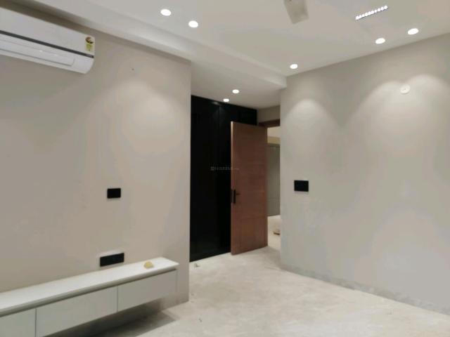 3.5 BHK Independent Builder Floor in Sector 45 for resale Gurgaon. The reference number is 20139439