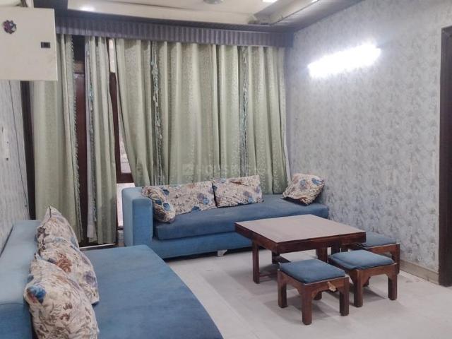 3.5 BHK Independent Builder Floor in Sector 52 for rent Gurgaon. The reference number is 20523557