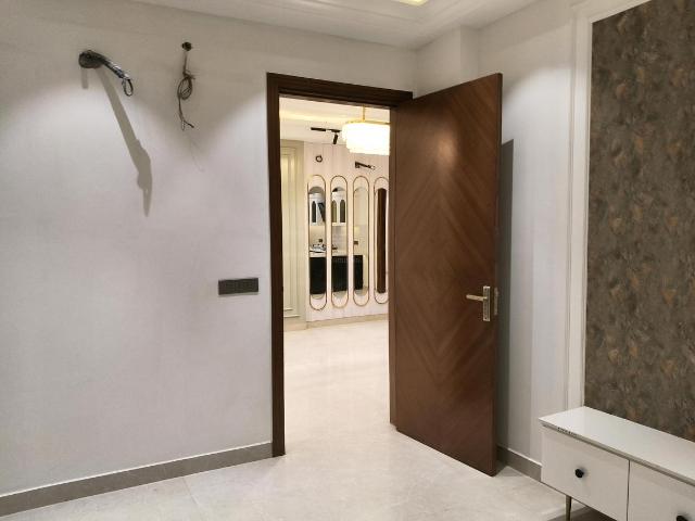3.5 BHK Independent Builder Floor in Sector 79 for resale Gurgaon. The reference number is 19529704