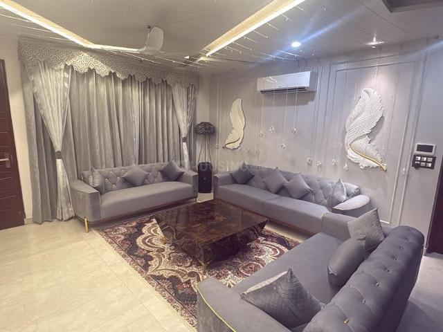 3.5 BHK Independent Builder Floor in Sector 85 for rent Faridabad. The reference number is 19218735