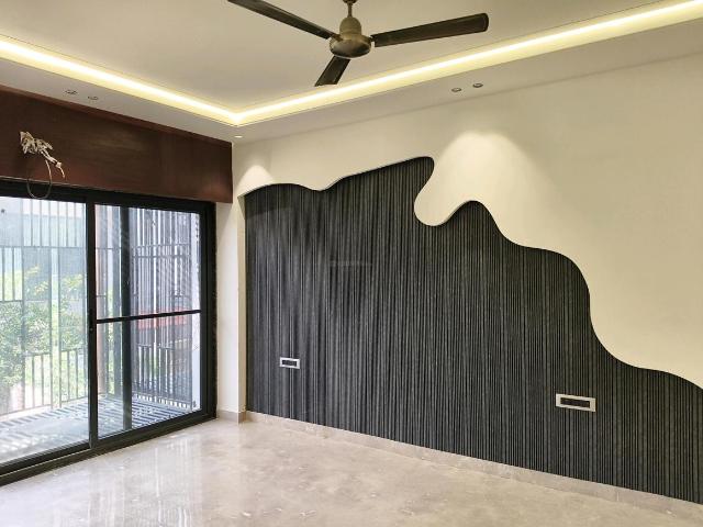 3.5 BHK Independent Builder Floor in Sushant Lok Phase 1 for resale Gurgaon. The reference number is 20176954