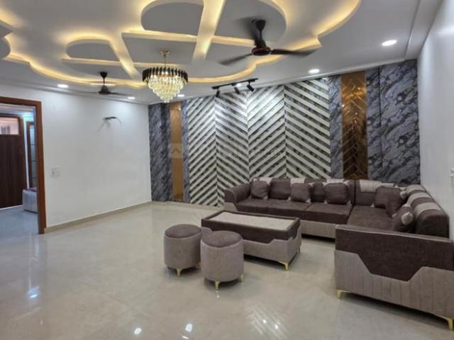 3.5 BHK Independent Builder Floor in Paschim Vihar for rent New Delhi. The reference number is 20578179