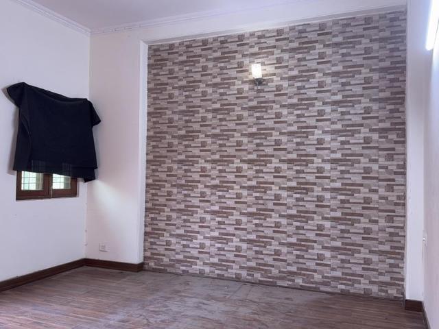 3.5 BHK Independent House in Palam Vihar for rent Gurgaon. The reference number is 20411798