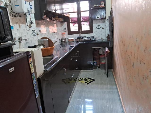 3.5 BHK Independent House in Phool Bagh Colony for resale Kursi Road. The reference number is 17354154