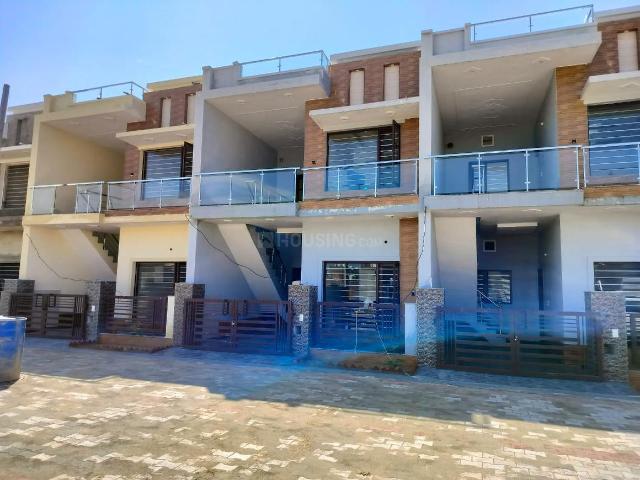 3.5 BHK Independent House in Sector 115 for resale Sahibzada Ajit Singh Nagar. The reference number is 16104777