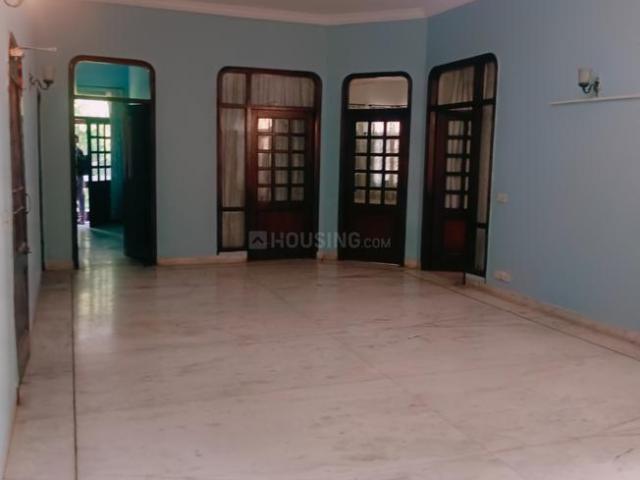 3.5 BHK Independent House in Sector 14 for rent Noida. The reference number is 20467860