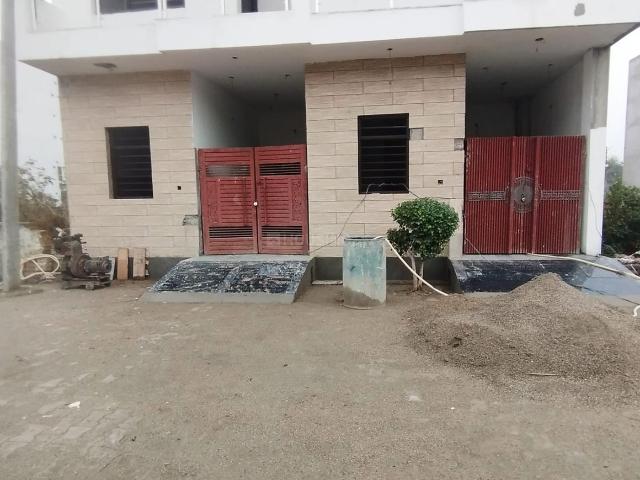 3.5 BHK Independent House in Shastri Nagar for resale Meerut. The reference number is 16224450