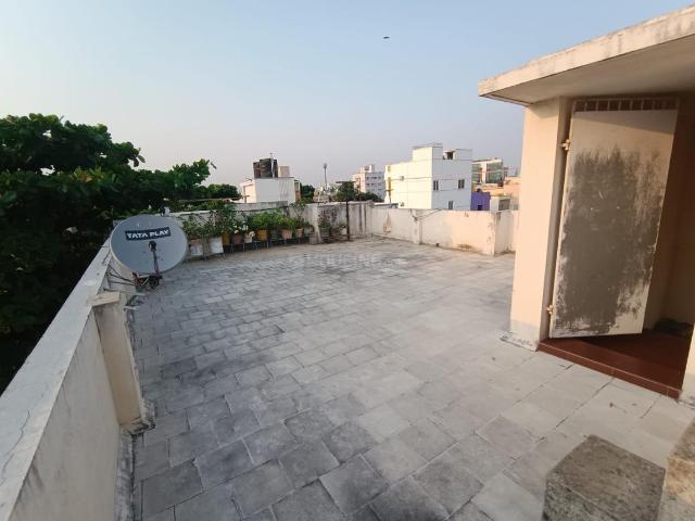 3.5 BHK Independent House in Shenoy Nagar for resale Chennai. The reference number is 20405014
