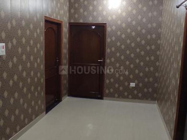 3.5 BHK Independent House in Sikraul for rent Varanasi. The reference number is 20713235