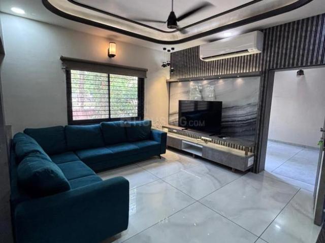 3.5 BHK Independent House in Thaltej for rent Ahmedabad. The reference number is 19963991