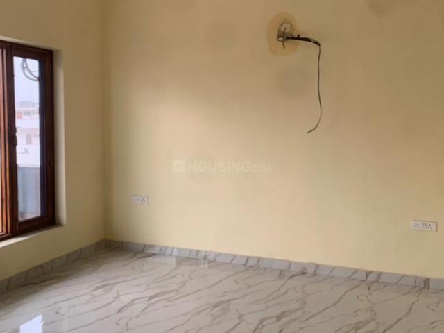 3.5 BHK Independent House in Wave City for rent Ghaziabad. The reference number is 19209347