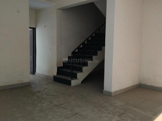 3.5 BHK Penthouse in Sector 76 for resale Noida. The reference number is 20611691