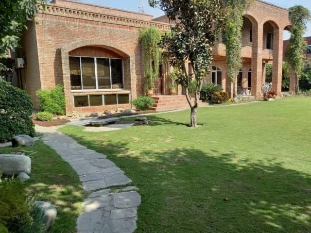 3.5 kanal mansion availble for rent Lahore Gulberg ID 90853
