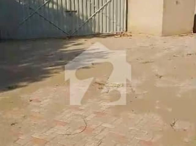 3.5 Kanal Warehouse Hall For Rent Chung Multan Road Lahore