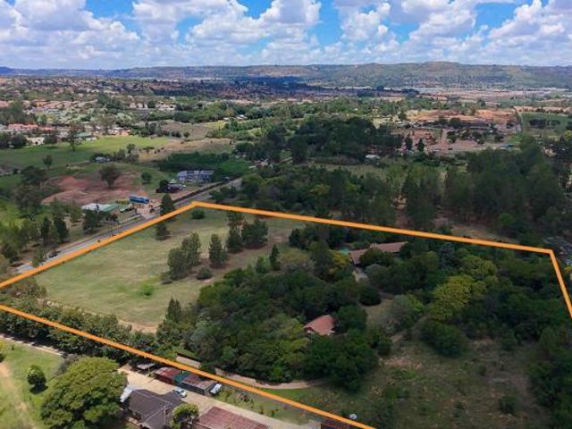 3.5 ha Land available in Honeydew