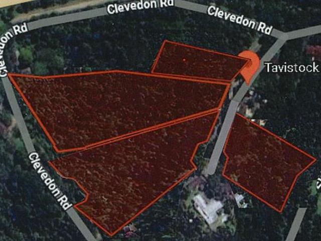 3.5 ha Land available in Southbroom