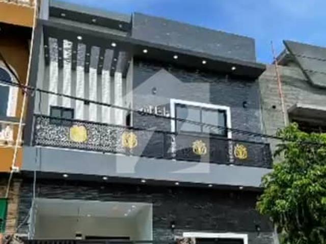 3.5 Marla Double Storey House For Sale In SA Garden Phase 2 Faisal Block