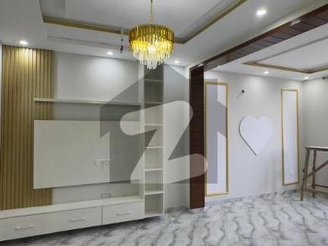 3.5 Marla House For Rent In Nawab Town