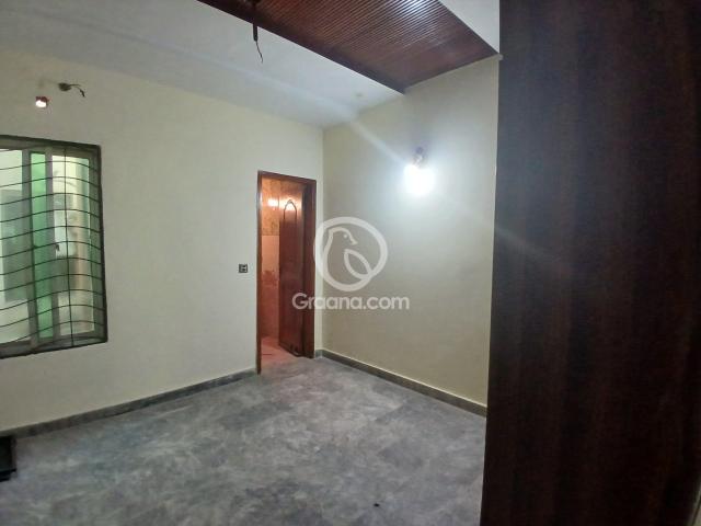 3.5 Marla Lower portion for Rent