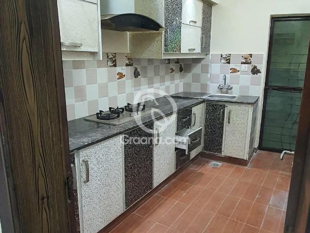 3.5 Marla Upper portion for Rent