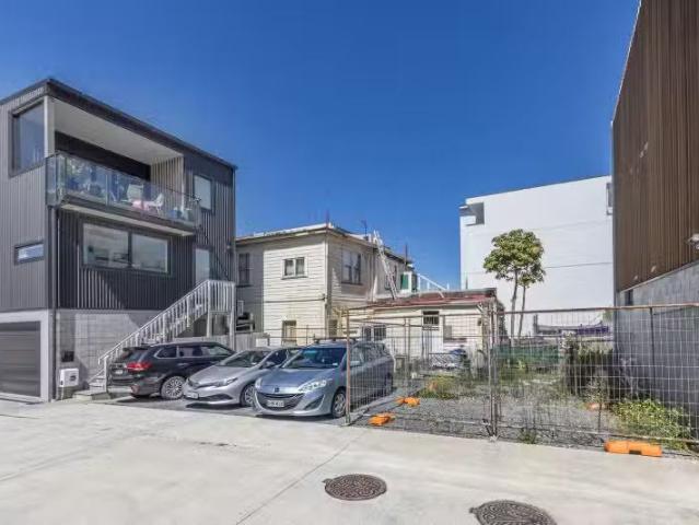 3 5 Post Office Avenue, Berhampore, Wellington City