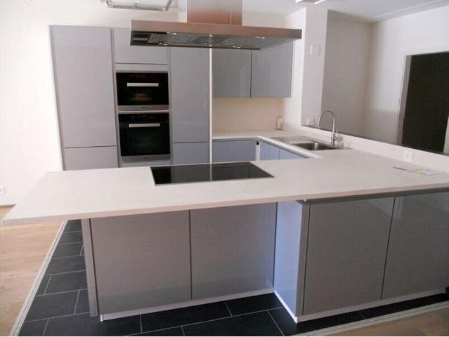 Apartment with 3.5 rooms for rent in Corbières 141 m²
