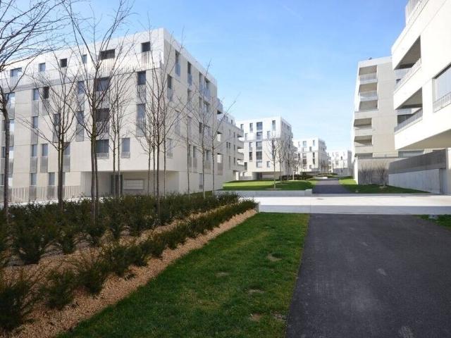 3.5 room apartment, close to all amenities
