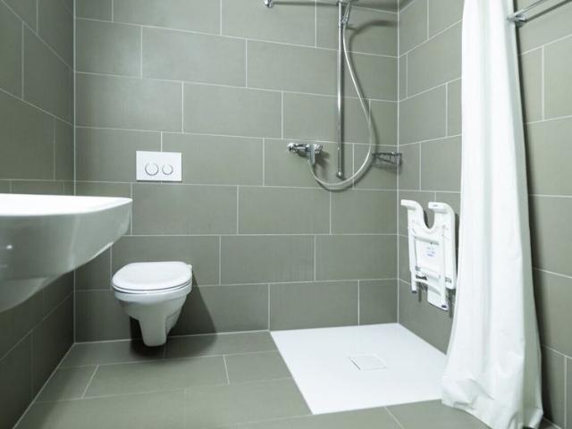 3.5 room apartment reserved for seniors 55 years and older