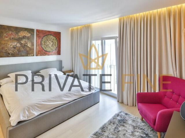 Attic flat with 3.5 rooms on sale in Puerto Banus 128 m² | dreamo. Ch